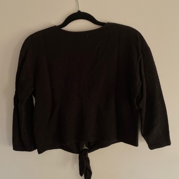 Madewell black tie-front shirt, size small - Picture 4 of 4